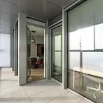 Eurovea Luxus & Comfort דירה