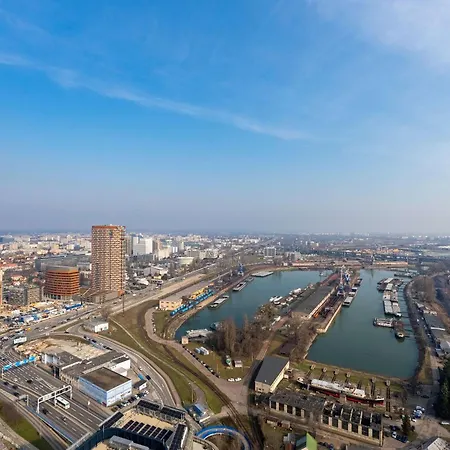 Eurovea Luxus & Comfort Apartment